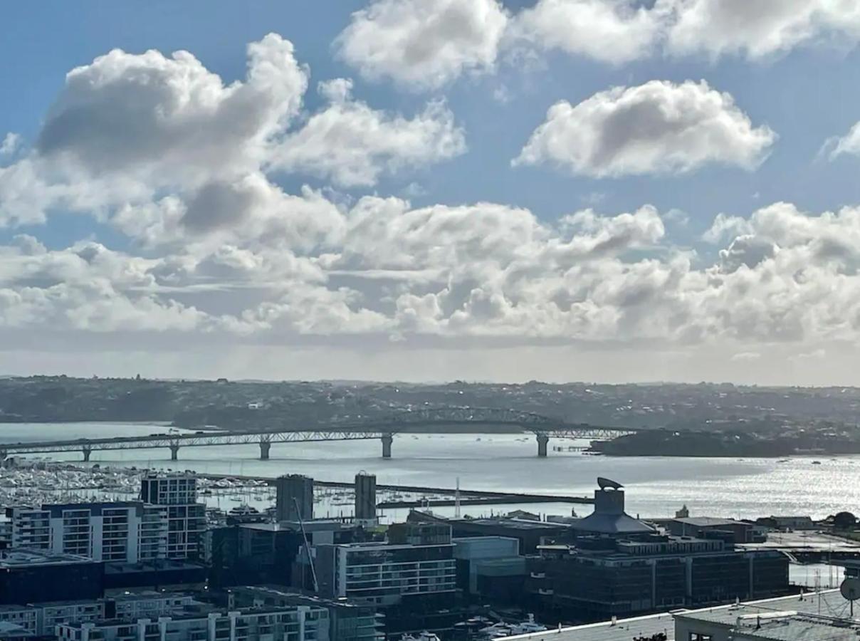 Skytower View And Seaview 2 Bedroom Apartment Auckland Esterno foto